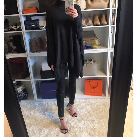 Club Monaco Sweaters - Turtleneck Cashmere Tunic